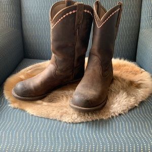 Ariart ladies boots